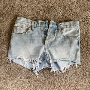 Levi’s 501 shorts